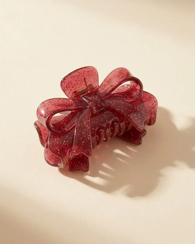 Bow Shape Claw in Omija Glass