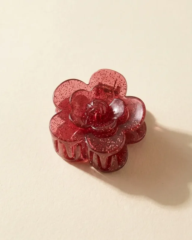 Camellia Flower Claw in Omija Glass
