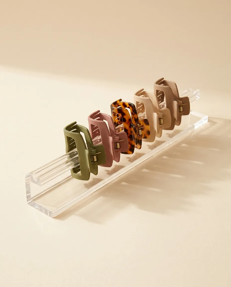 Clip Display Rail