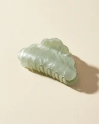 Cloud Claw in Mugwort Haze